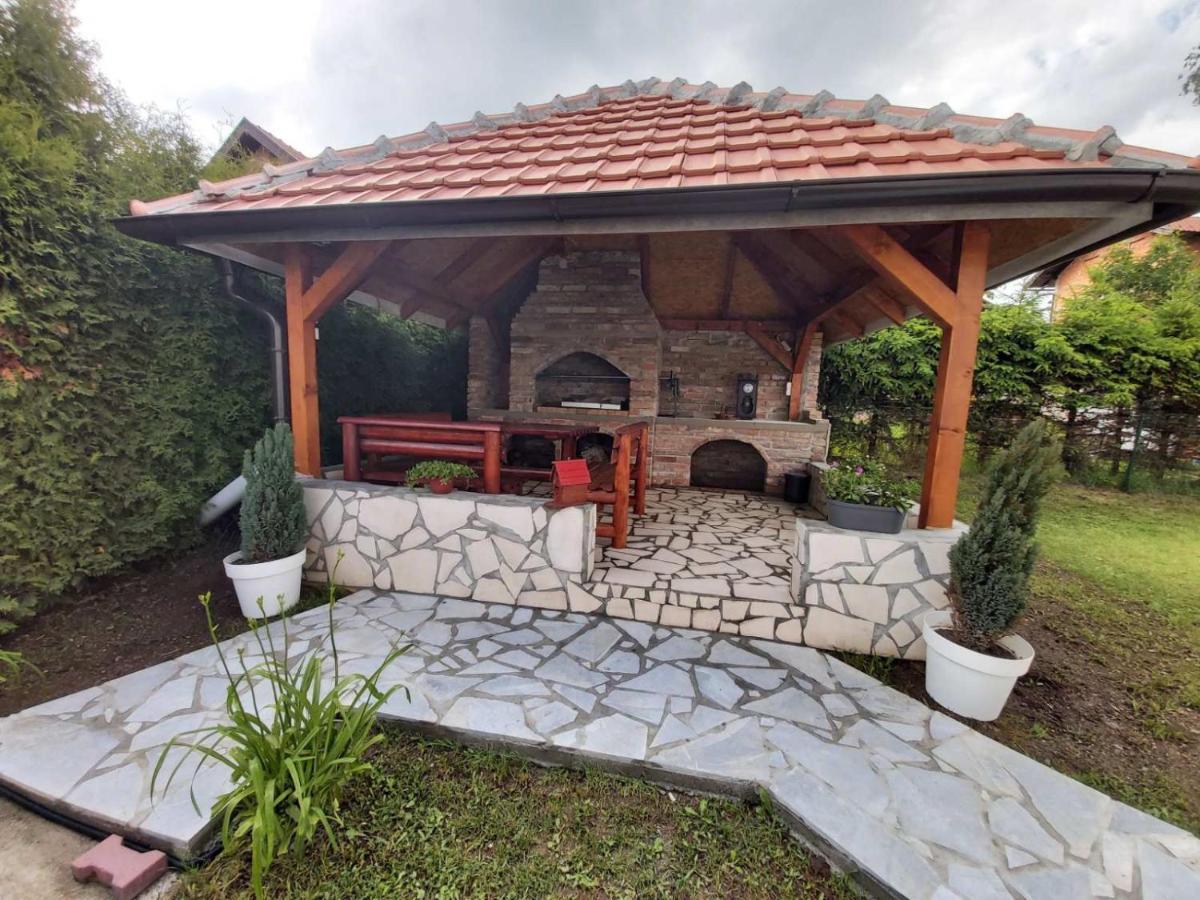 Apartmani Jasmina ズラティボール エクステリア 写真