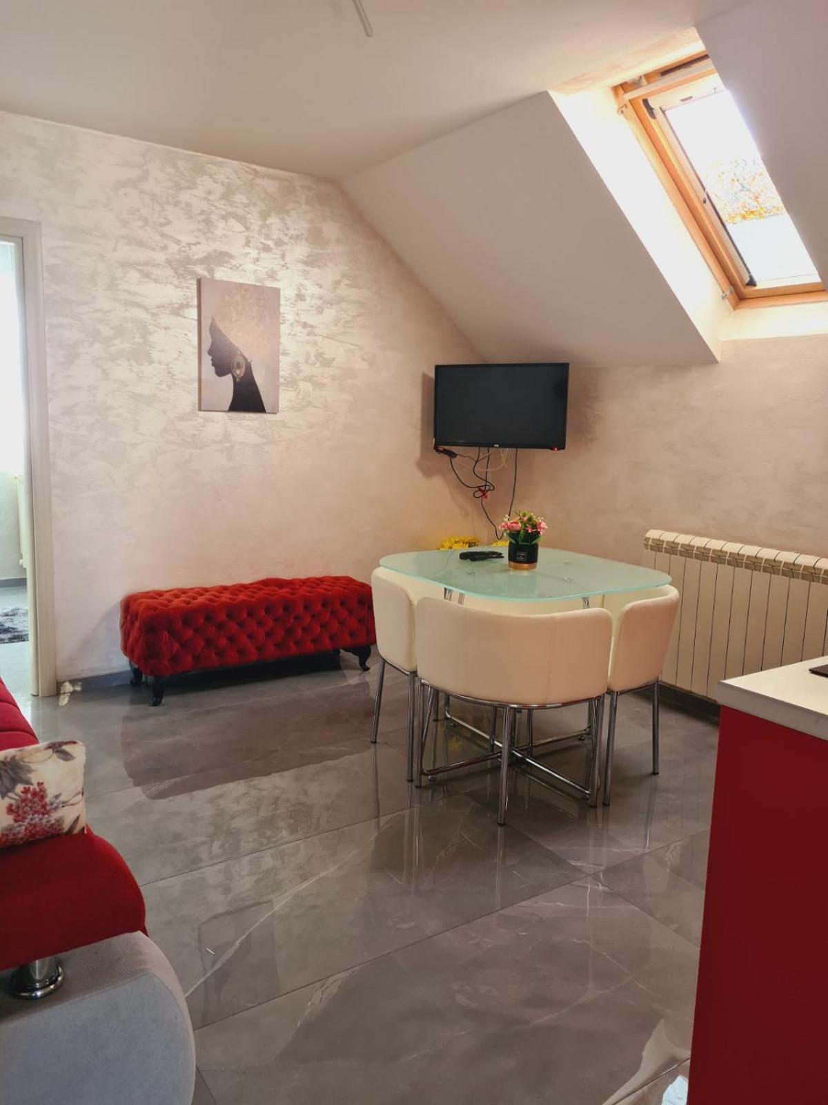 Apartmani Jasmina ズラティボール エクステリア 写真