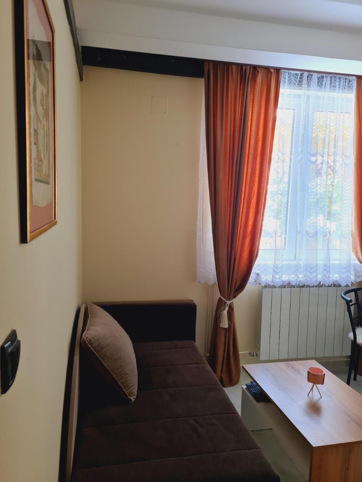 Apartmani Jasmina ズラティボール エクステリア 写真